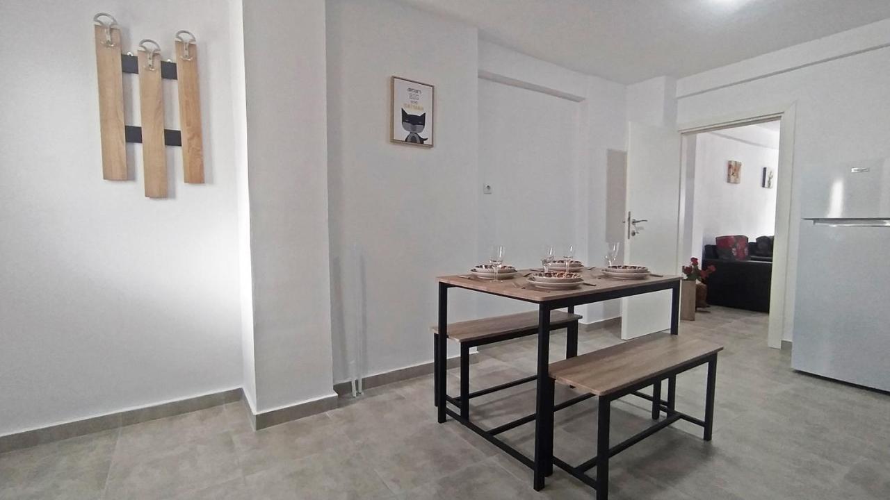 Ferienwohnung Cozy Ground Floor House Agía Triás Exterior foto